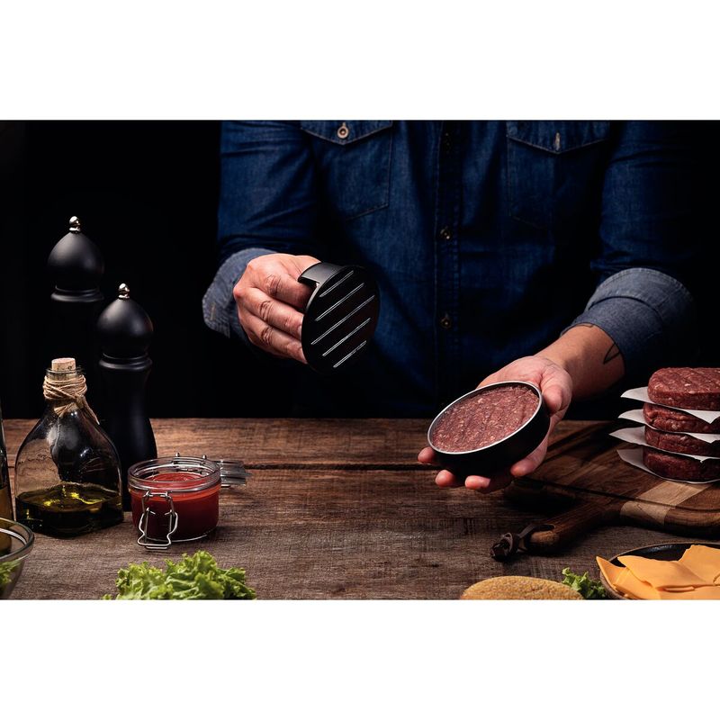 Molde Prensador de Hamburguesas Tramontina Black Burger en Polipropileno Negro con Base en Aluminio