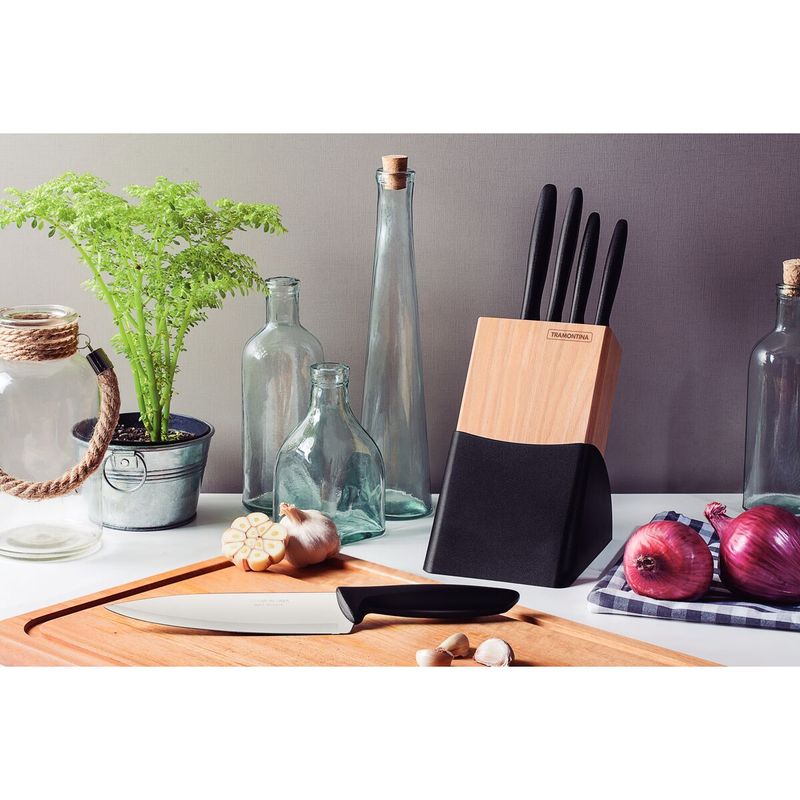 Juego de Cuchillos Tramontina Plenus con Laminas en Acero Inoxidable Mangos de Polipropileno Negro y Soporte de Madera 6 Piezas