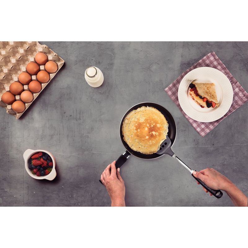 Espatula Tramontina Utilita en Nylon con Mango de Polipropileno Negro