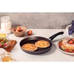 Panquequera Tramontina Paris en Aluminio con Revestimiento Interno y Externo con Antiadherente Starflon Max Plomo 28 cm y 1